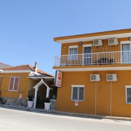 Lampias Apartments Keramotí Kültér fotó