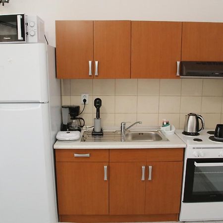 Lampias Apartments Keramotí Kültér fotó