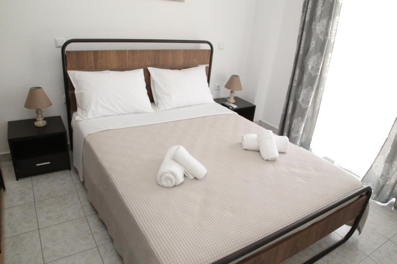 Lampias Apartments Keramotí Kültér fotó