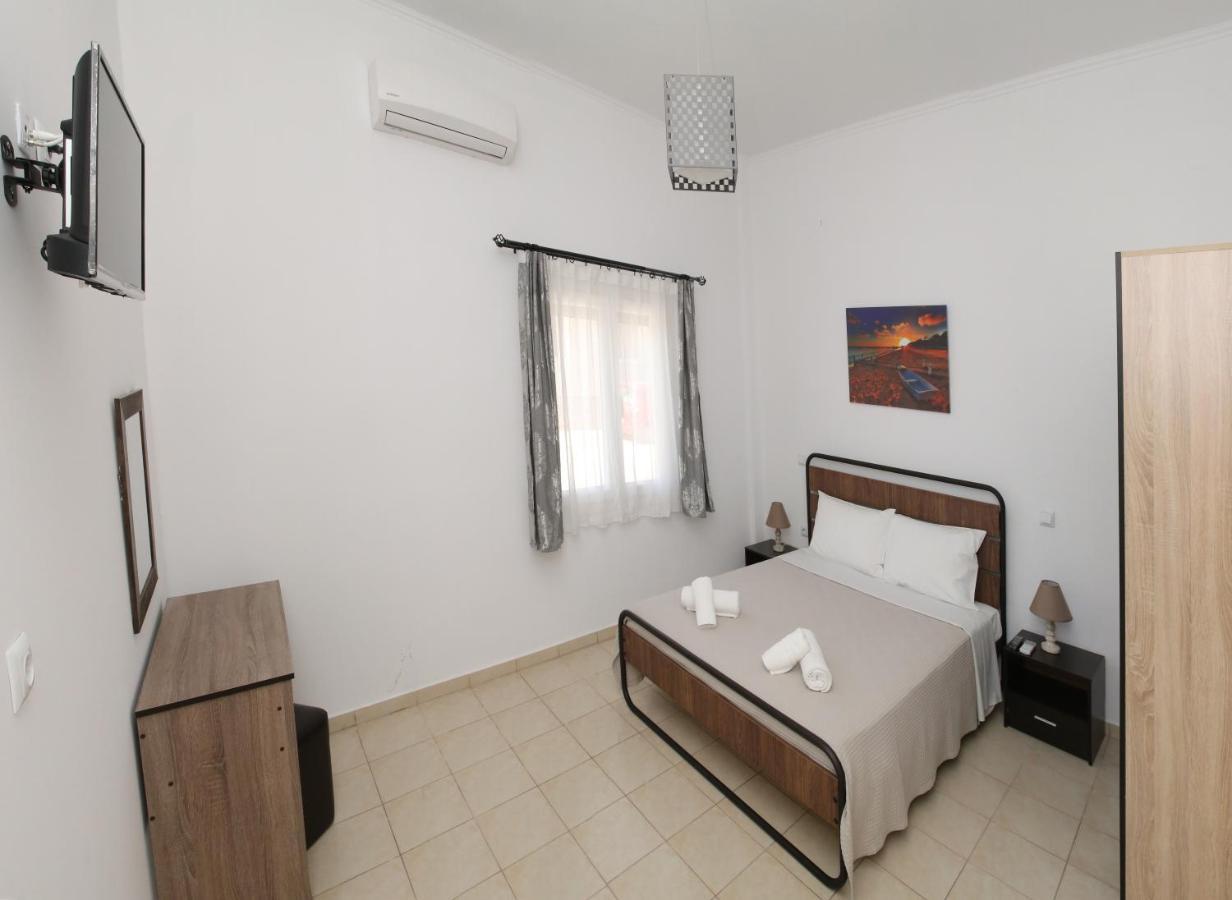 Lampias Apartments Keramotí Kültér fotó